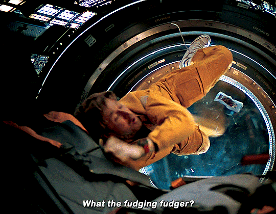 lLfQjB.gif