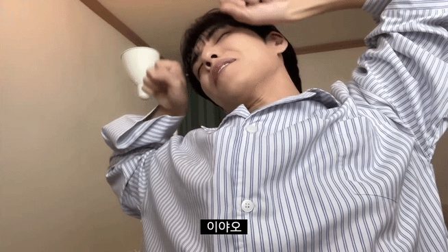 lWyhmz.gif