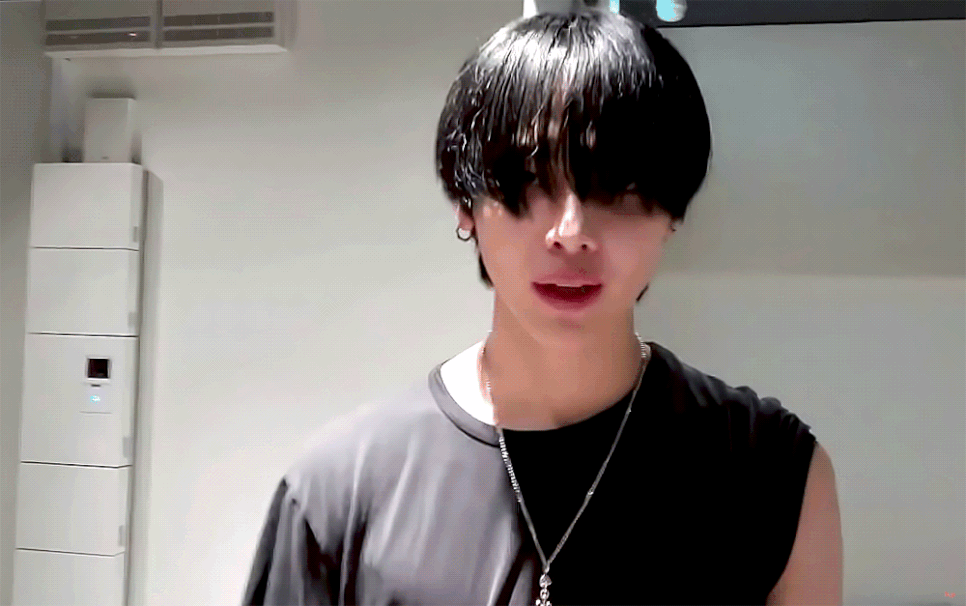 lxRIko.gif