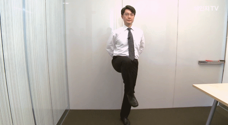 mAVdqp.gif
