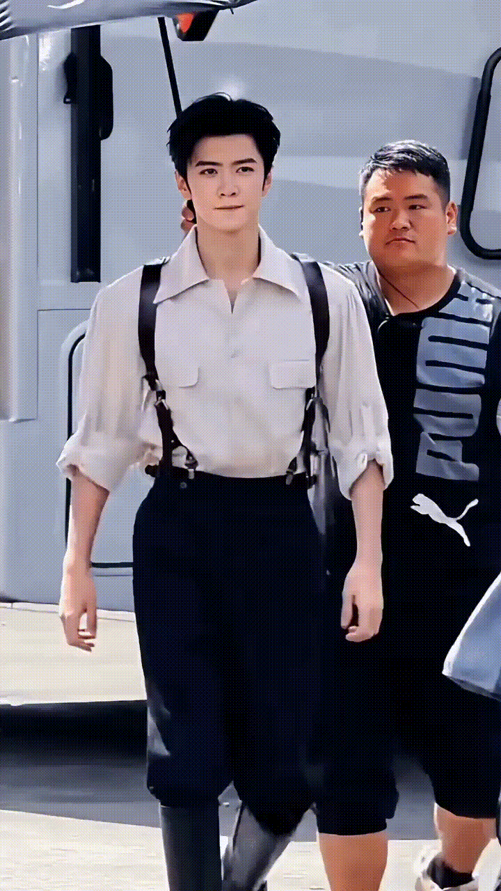 mWAIJj.gif