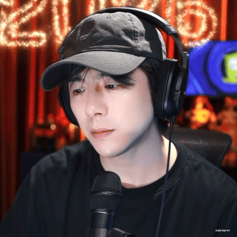 nWcjTK.gif