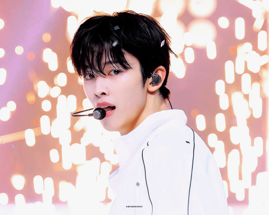 ngGKGc.gif