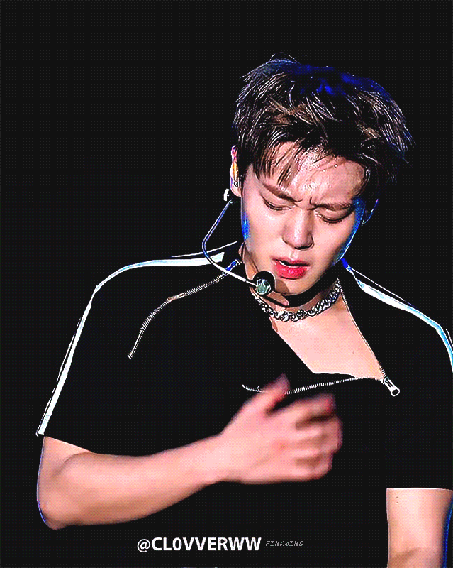 nhMKkB.gif