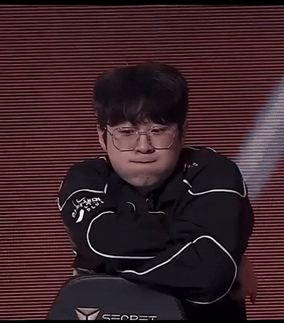 nrriAc.gif