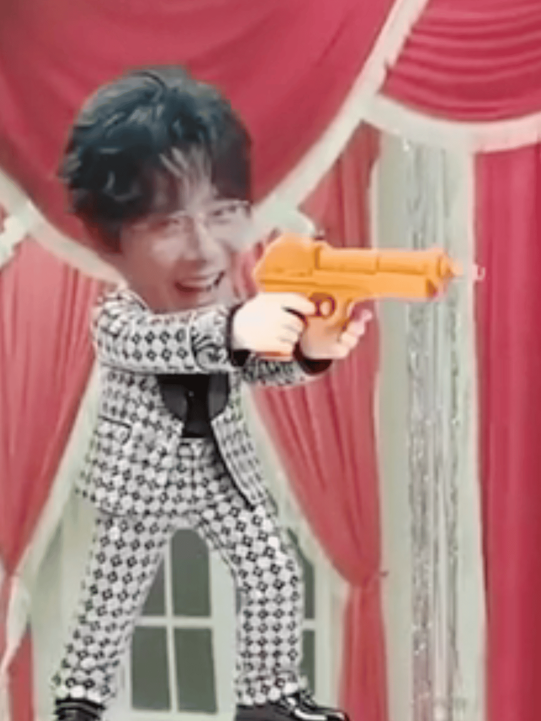 oveIpn.gif