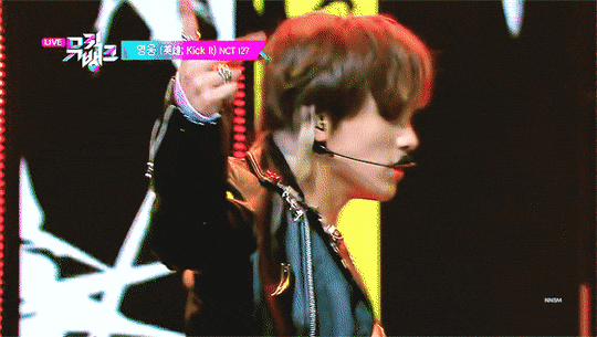 pZjLJp.gif