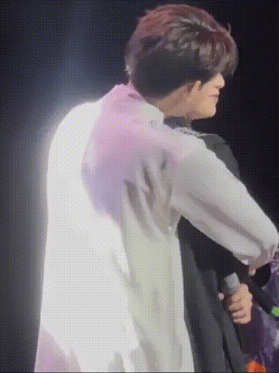 qIaRjl.gif