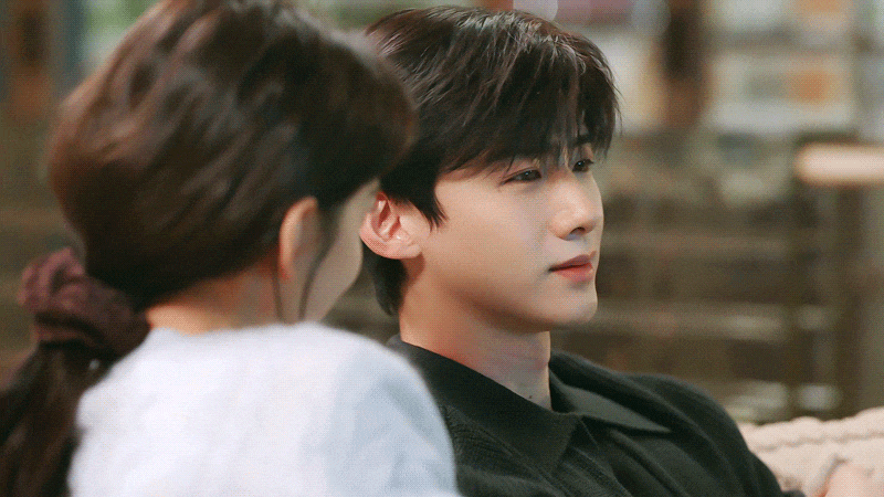 qLeeGU.gif