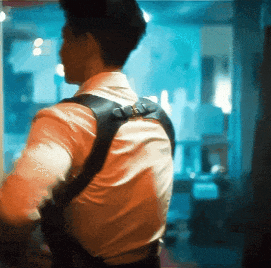 qOesBa.gif