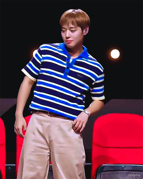 qTGOqy.gif