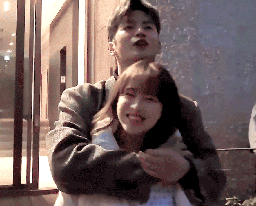 qYhpQI.gif