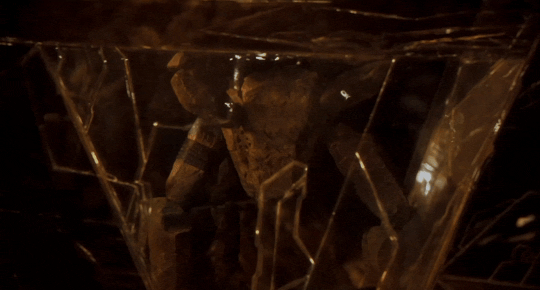 qnWckI.gif