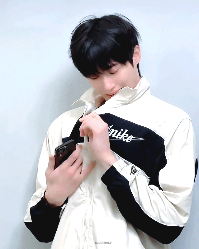 rAVRrh.gif