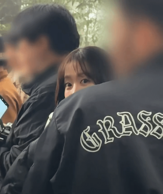 rIewqR.gif