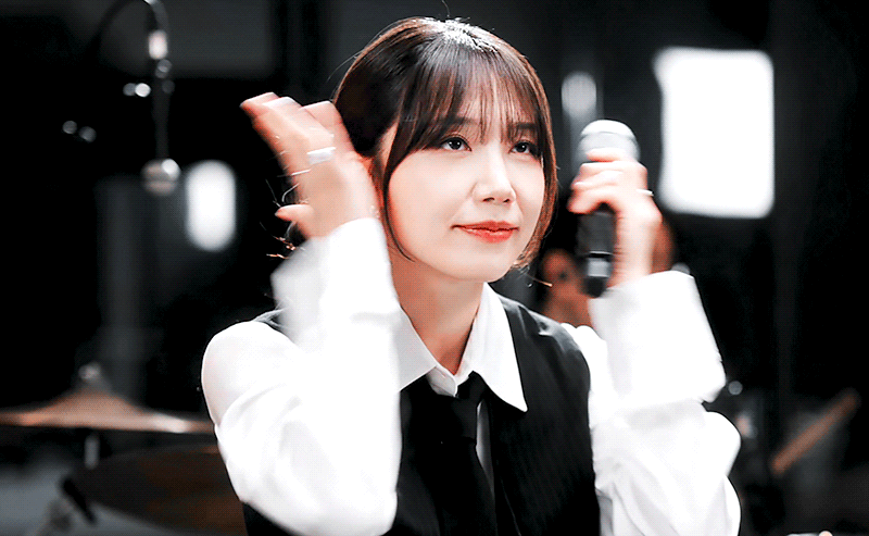 rKAyae.gif