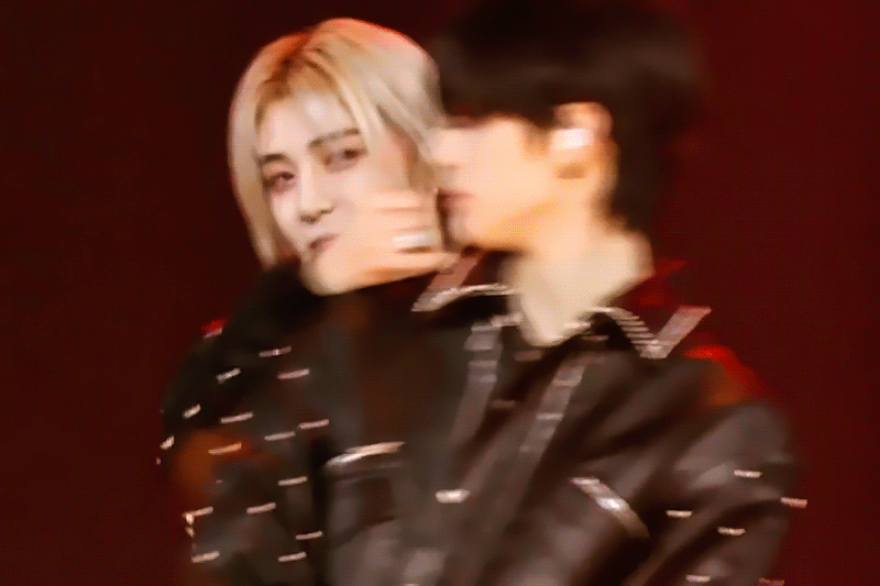 rMJmnq.gif
