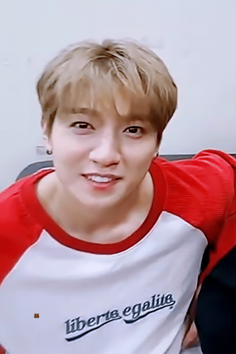 rOJlxC.gif