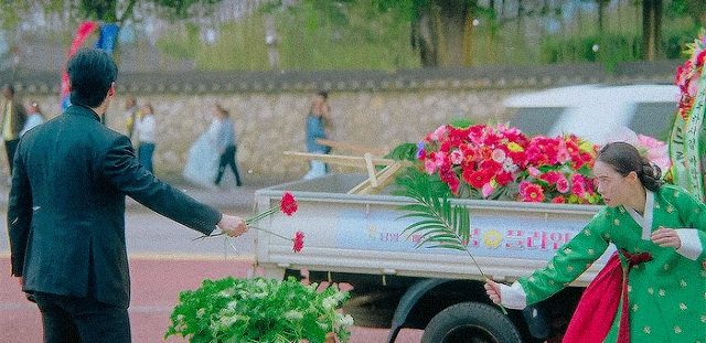 rPmbXC.gif