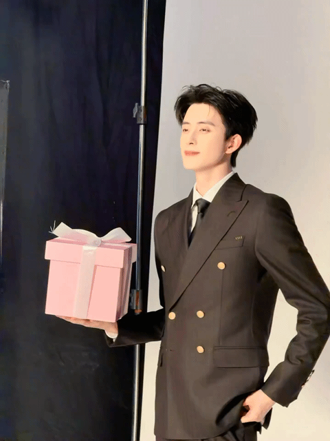 rTKfFK.gif