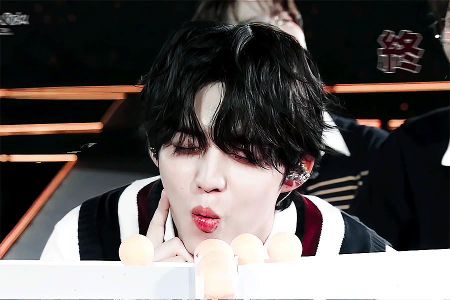 rsujWQ.gif