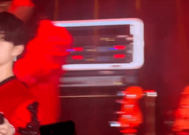 sDuVLE.gif