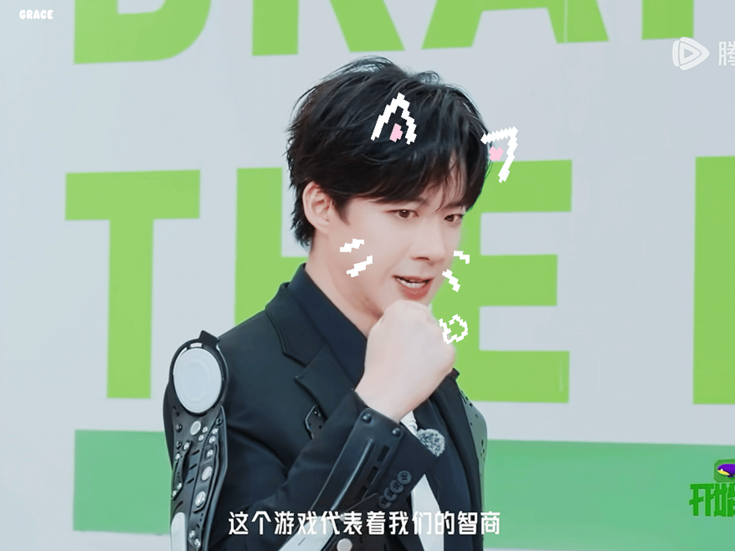 sYmXkK.gif