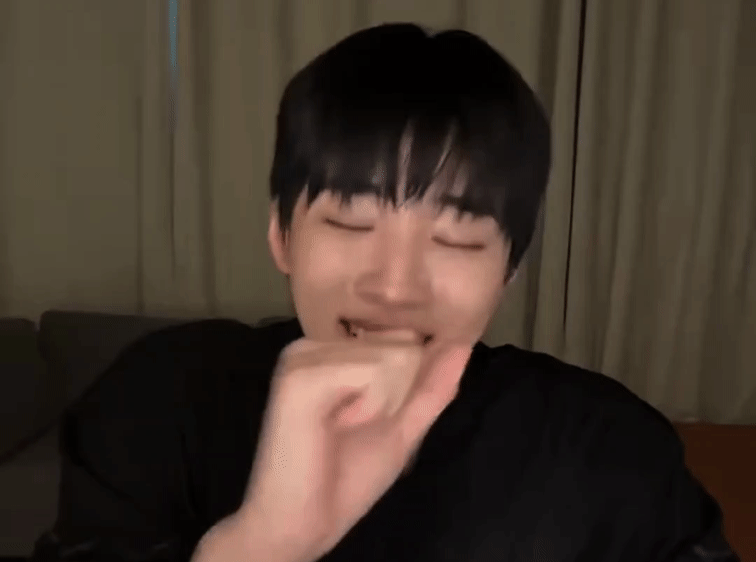 sgXWOs.gif