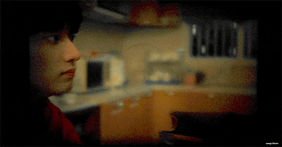tKNdnx.gif