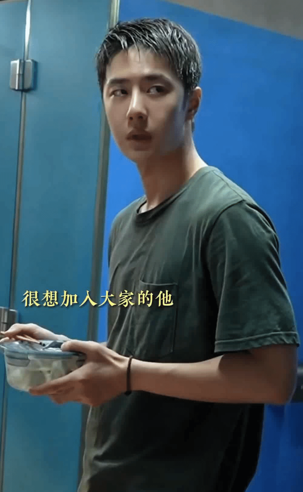 thpvpV.gif