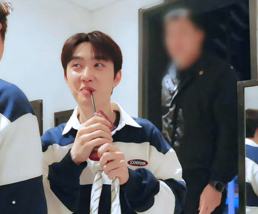 toEqeB.gif