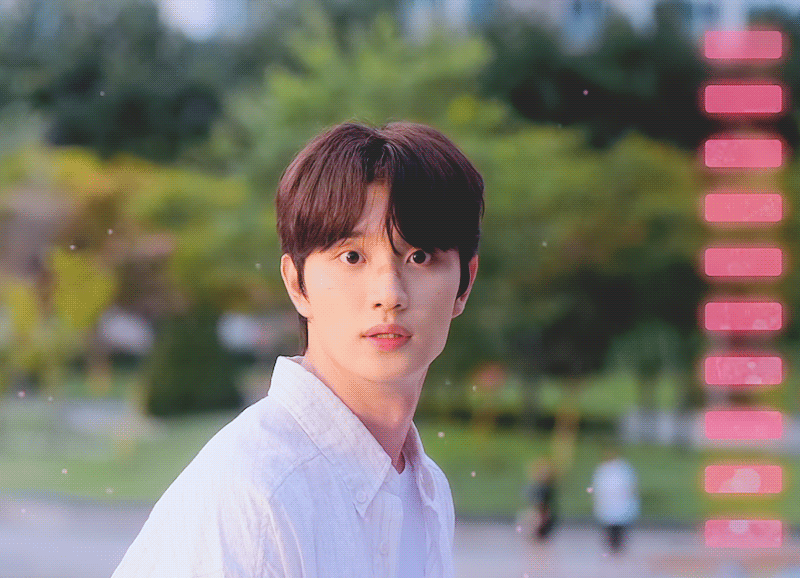 uBgHDv.gif