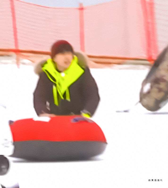 uUjXli.gif