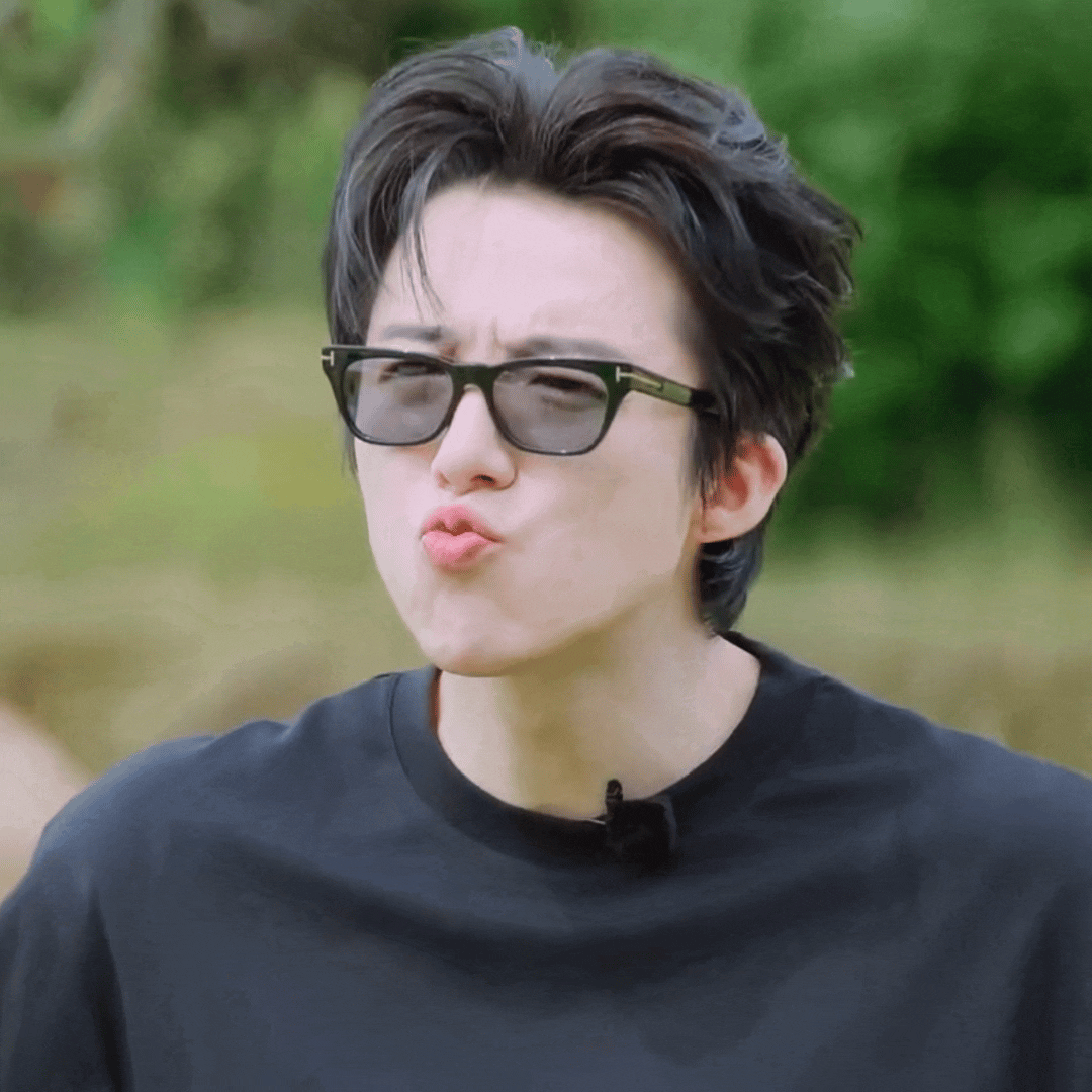 uejmMa.gif