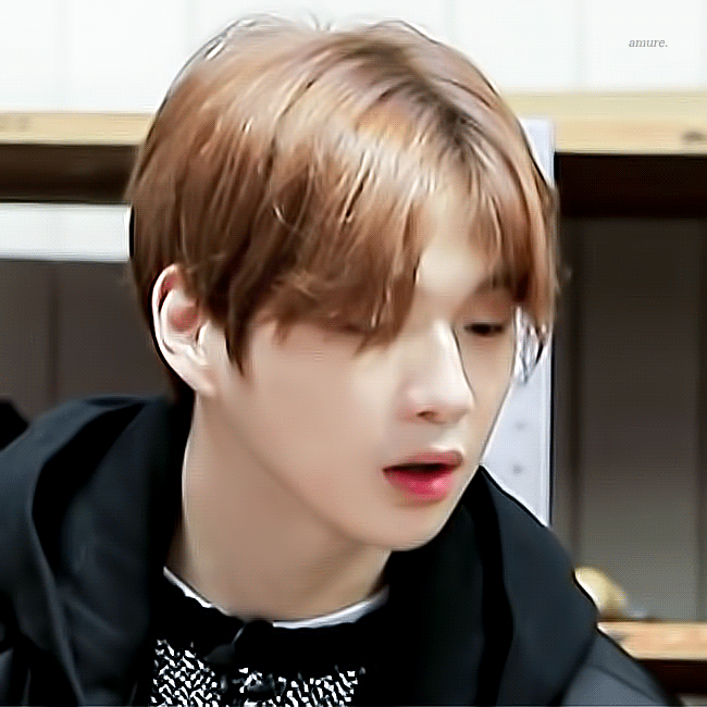 uhsFlk.gif