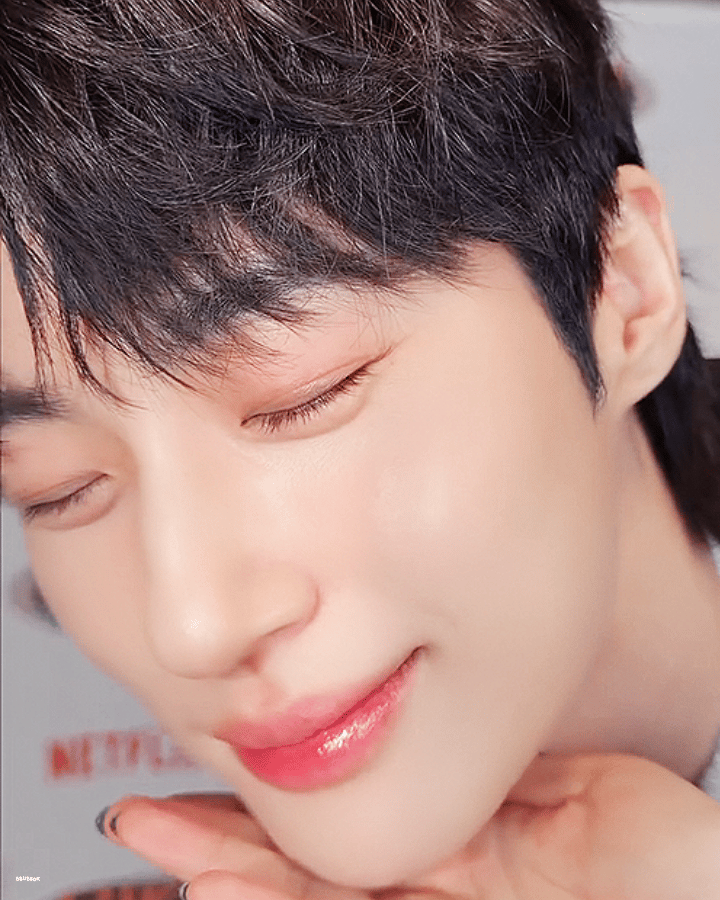 uogEUt.gif
