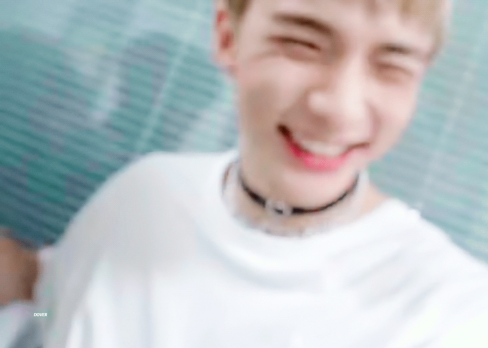 vWfsXu.gif