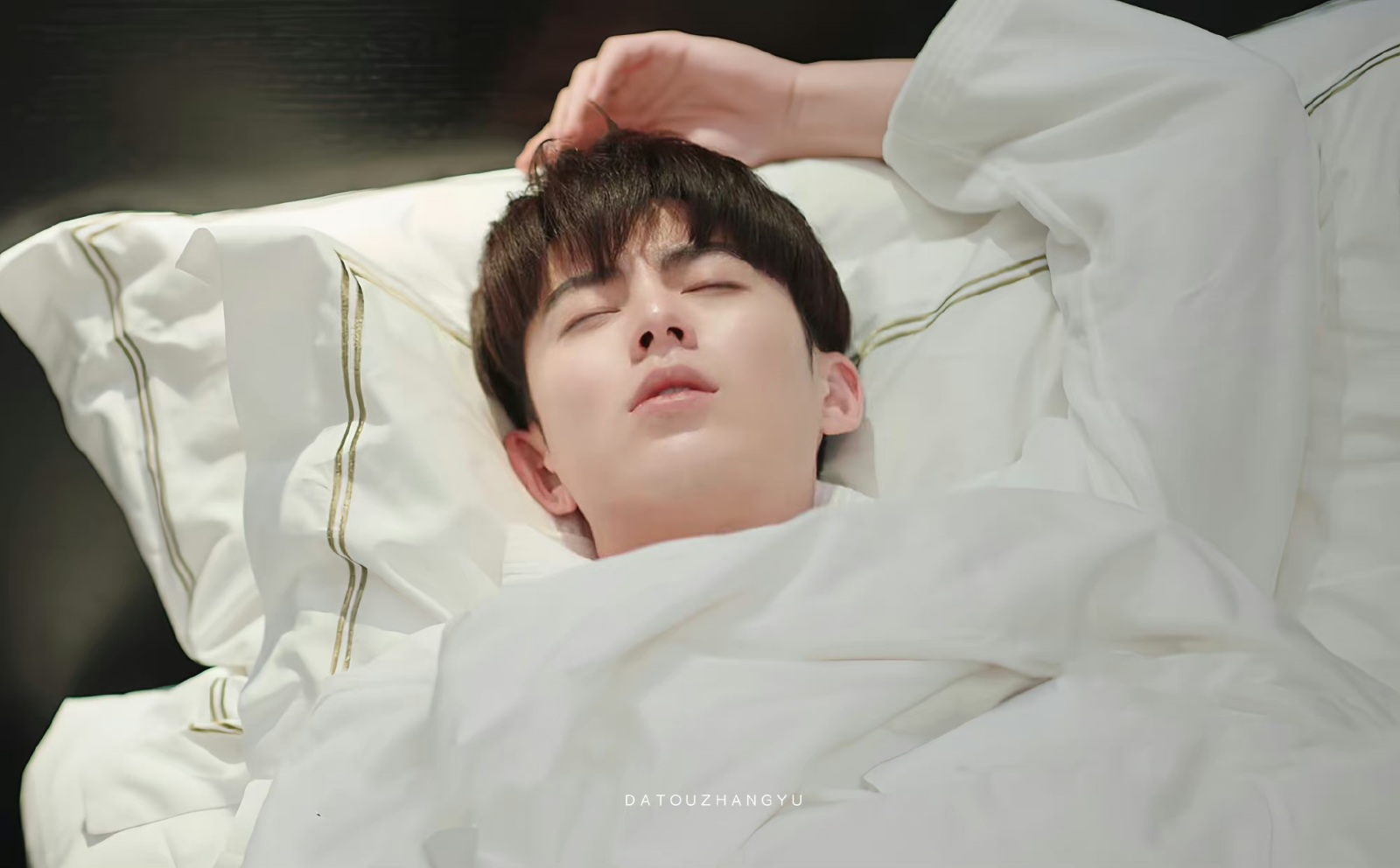 더쿠 - 금일의가유 왕허디 (스압?).gif