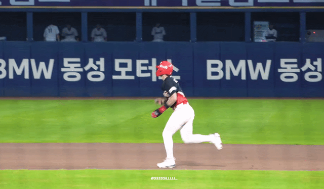wgFVWH.gif