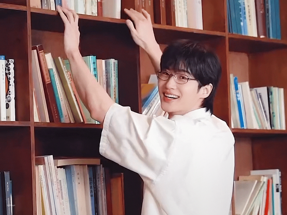 whmtrh.gif