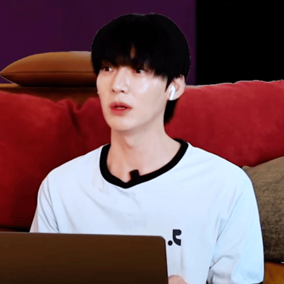 xHeuWJ.gif