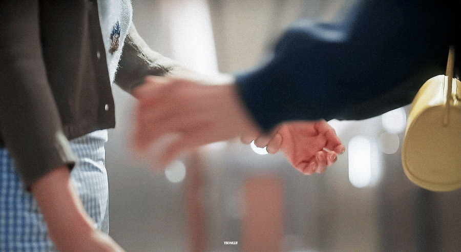 xZyxVf.gif