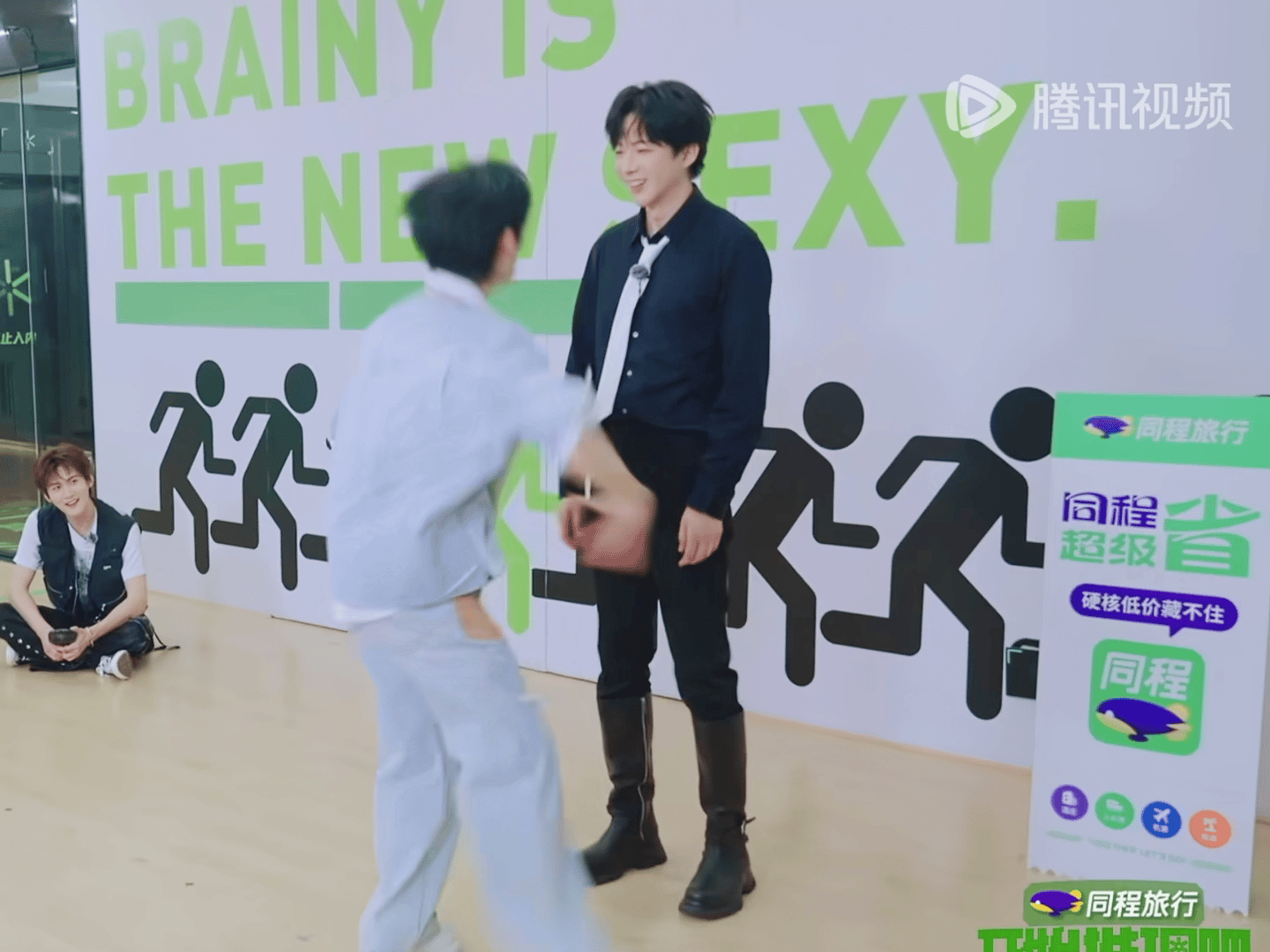 yMprEJ.gif