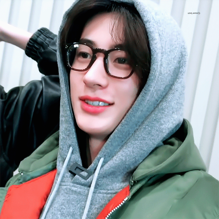 yNKwvY.gif