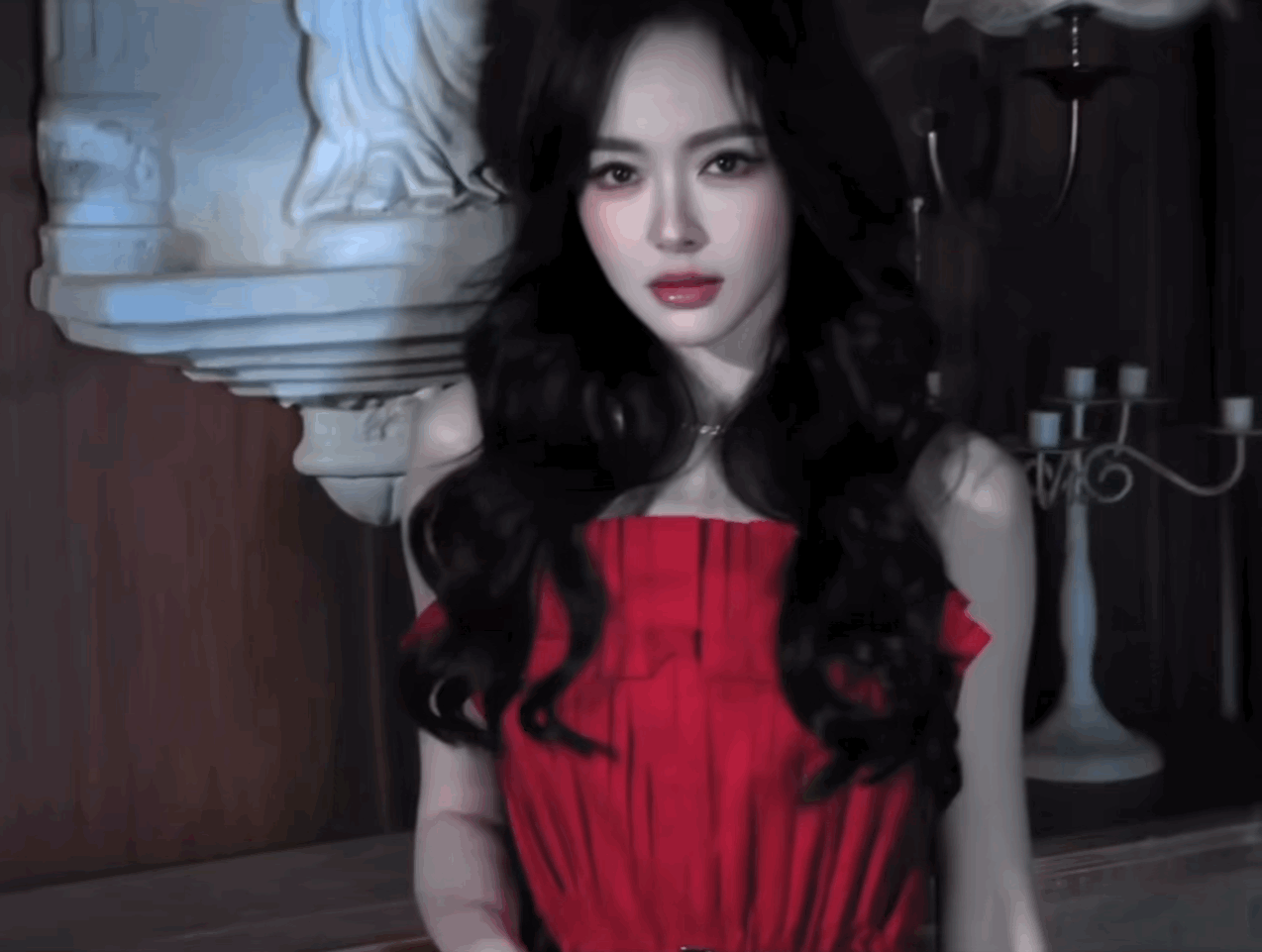 yRGdTU.gif