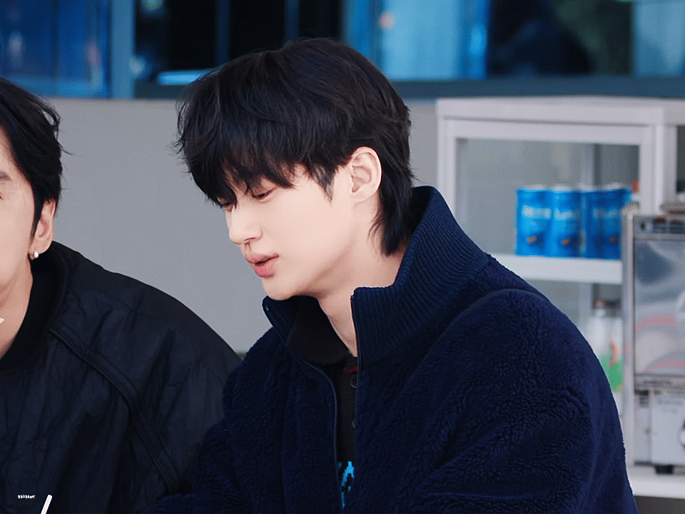 yuIZsS.gif