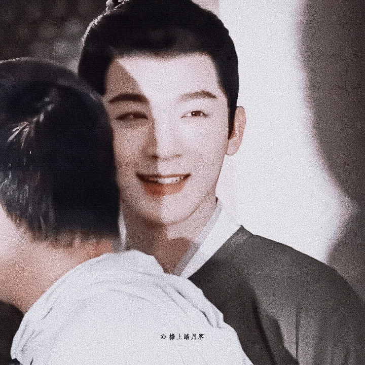 yuJvno.gif