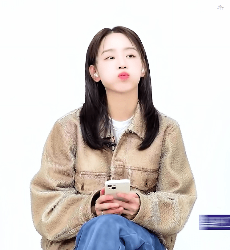 zCmjnX.gif