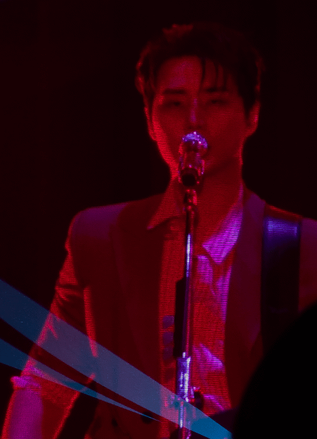 zFmNeD.gif