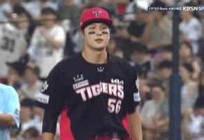 zQaeXf.gif